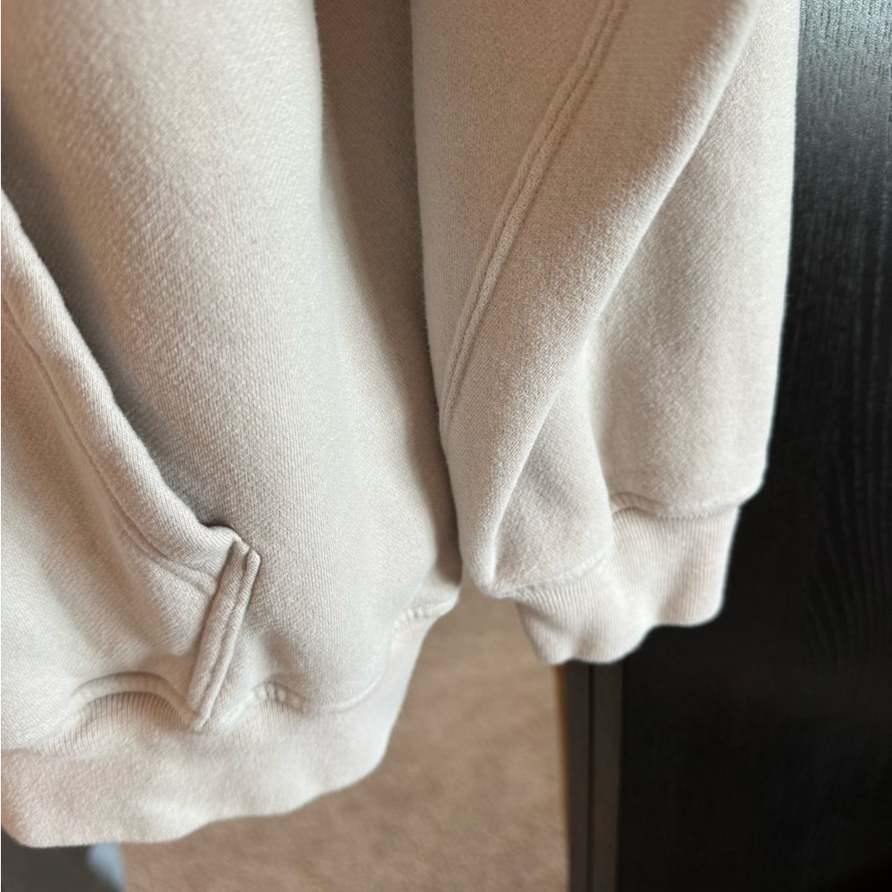 Essential Pullover Hoodie - Picture 7 of 9